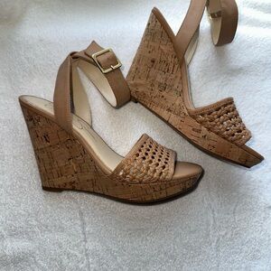 Jessica Simpson Tan Woven Sandals